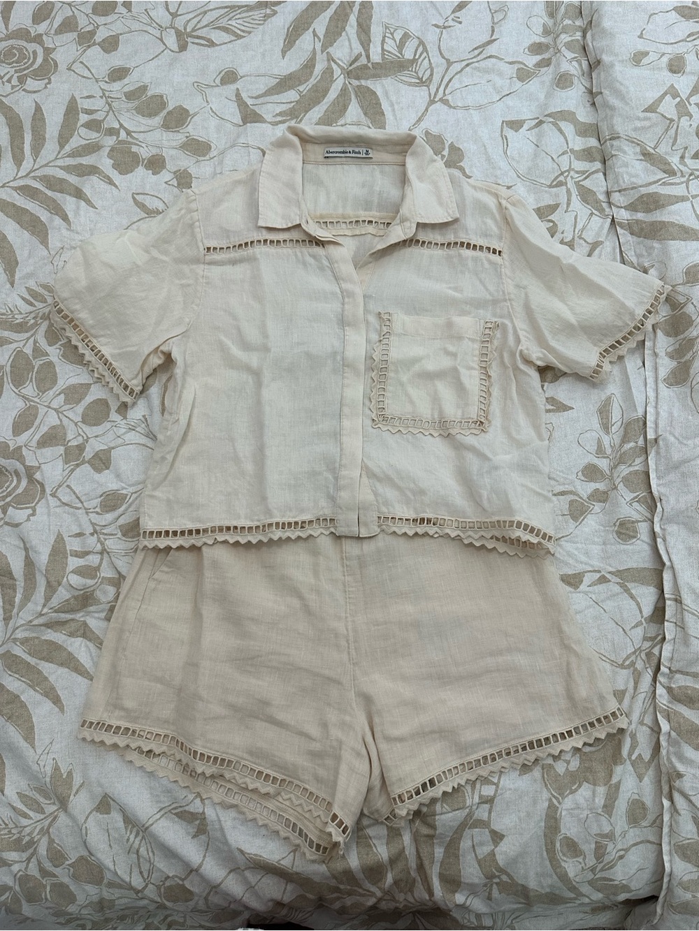 Abercrombie & Fitch Cream Lace-Trim Button Front Shirt & Shorts Set